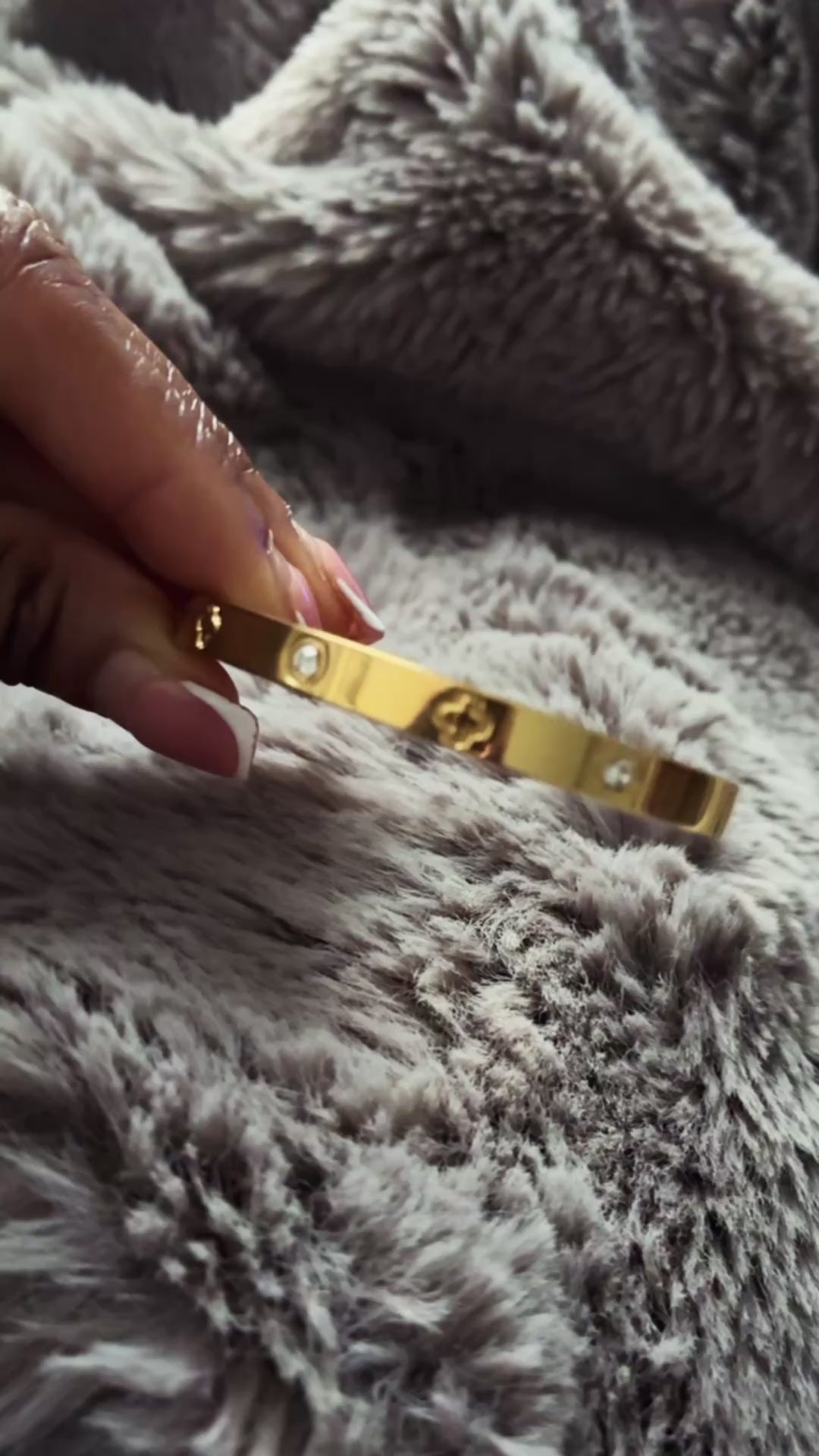 Diamond lucky bracelet